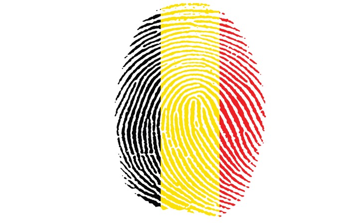 empreinte digitale aux couleurs du drapeau belge